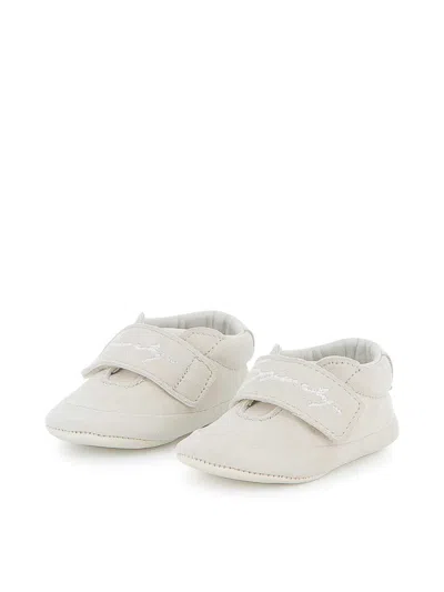 Givenchy Sneakers With Logo In Brown