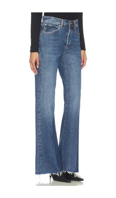 Frame Straight-leg Jeans With Mid-rise Waist And Timeless Silhouette In Blue