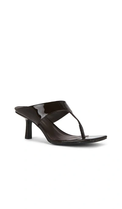 Raye Alani Sandal In Brown