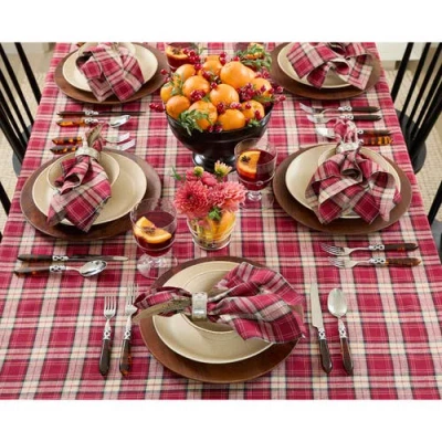 Solino Home Linen Tablecloth In Red