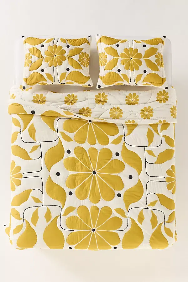 McKenzie Parrott Floral Threads Cotton Floral Printed Quilt - Thumbnail 4