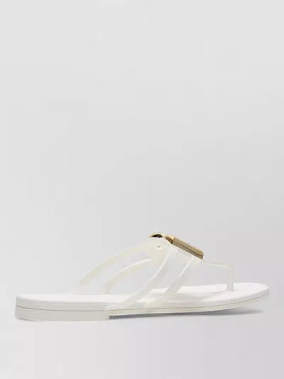 Dolce & Gabbana Women White Thong Sandals With Logo Plaque On The Front In Rubber Woman