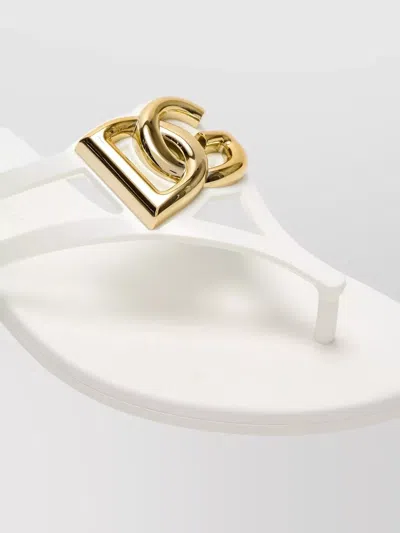 Dolce & Gabbana Women White Thong Sandals With Logo Plaque On The Front In Rubber Woman
