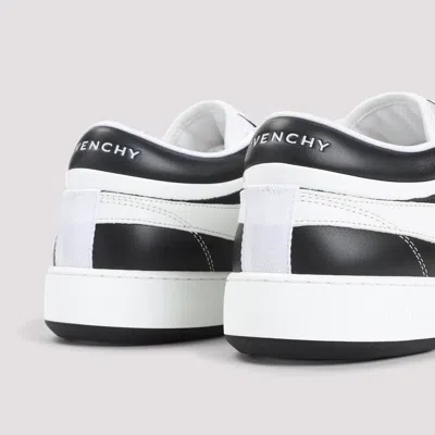 Givenchy G Move Low-top Leather Sneakers In White