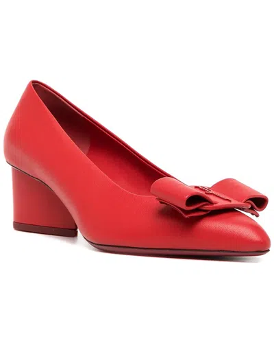 Ferragamo Vara Bow Leather Low Pumps In Red