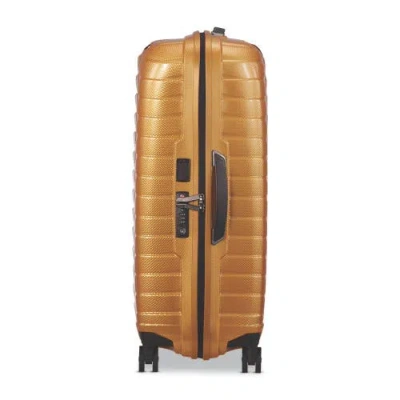 Samsonite Proxis Medium Hardside Tsa Friendly Spinner In Pink