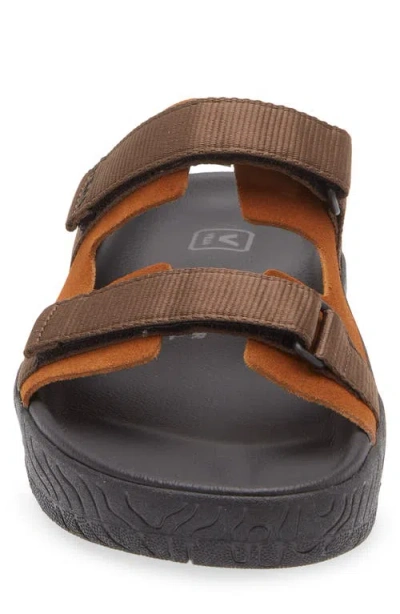 Veja Arpoador Slide Sandal In Brown