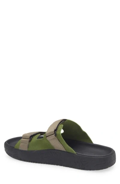 Veja Arpoador Slide Sandal In Green