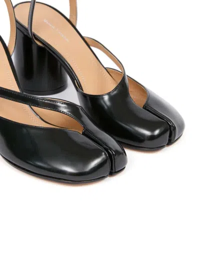 Maison Margiela Tabi Sandals In Brushed Leather In Black