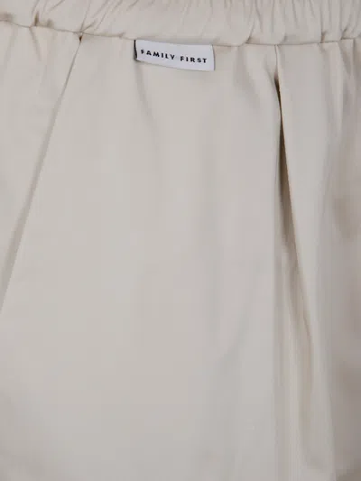 Family First Chino Pants Basic In Neutral