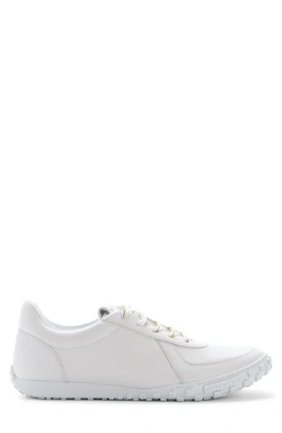 Givenchy Glide Leather Sneakers Low Top Rubber Sole In White