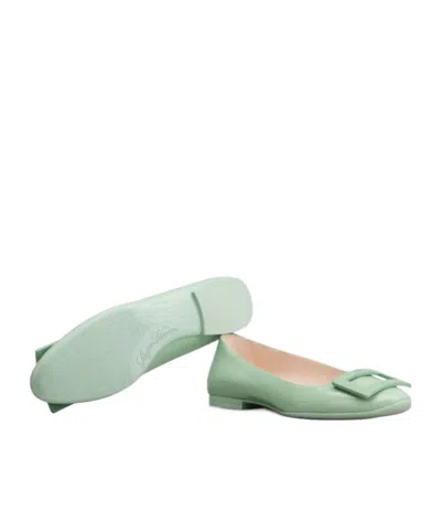 Roger Vivier Round Toe Gommettine Buckle Bow Ballerinas In Green