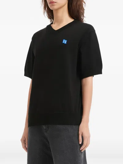 Ader Error V-neck Logo-patch T-shirt In Black