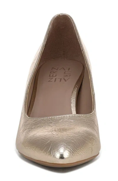 Naturalizer Flora Pump In Gold