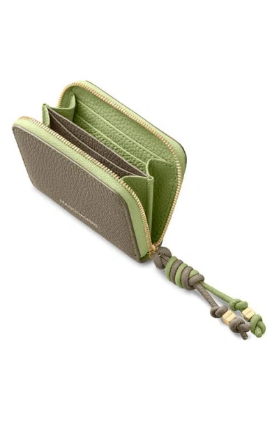 Maison De Sabre Zipped Cuboidal Small Wallet In White