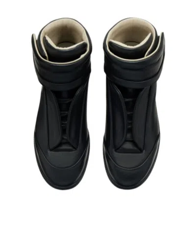 Maison Margiela Future Low Sneakers Ankle Length Rubber Sole In Black
