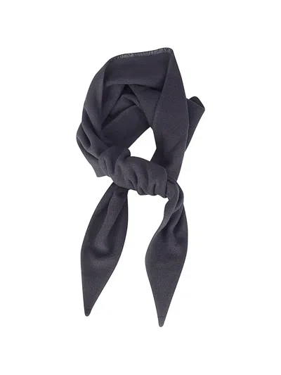 Rier Diamond Triangular Wool Scarf In Black