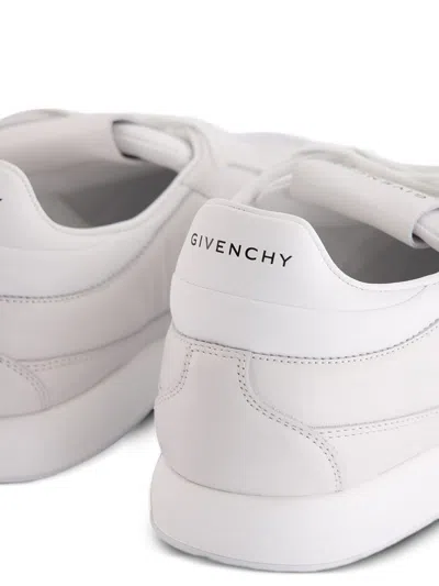 Givenchy White Calf Leather Bos Taurus Low Top Sneakers In Multi