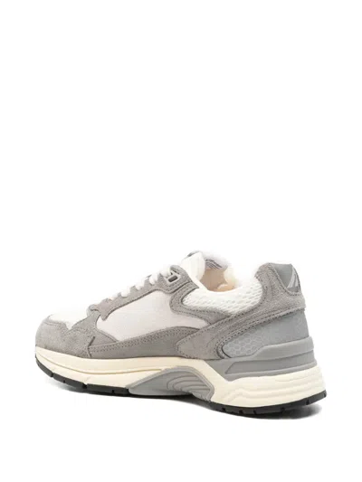 Autry Hyperway Sneakers In White