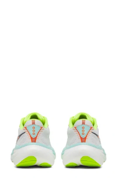 Saucony Ride 19 Sneakers In White