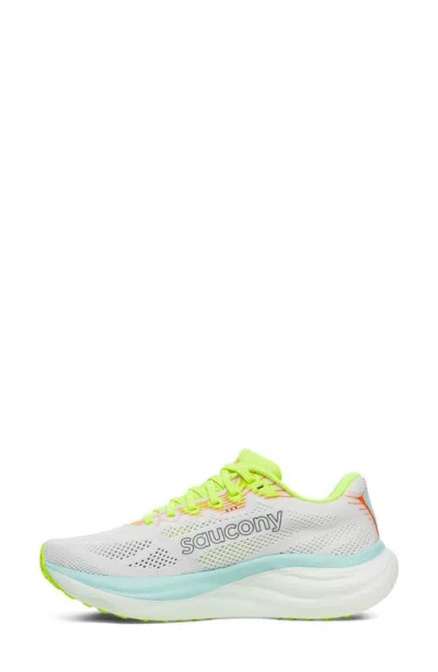 Saucony Ride 19 Sneakers In White