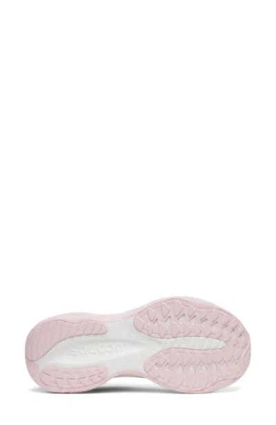 Saucony Ride 19 Sneaker In Multi