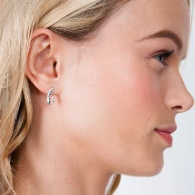 Lucy Quartermaine Silver Wave Studs In Silver