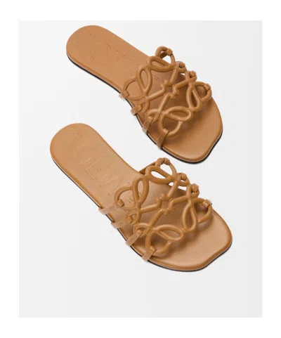 Loewe Anagram Petal Slides In Camel Leather In Multi