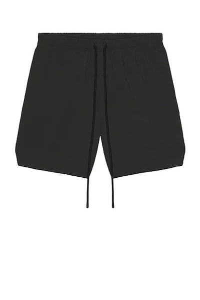 Essentials Classic Short In Black