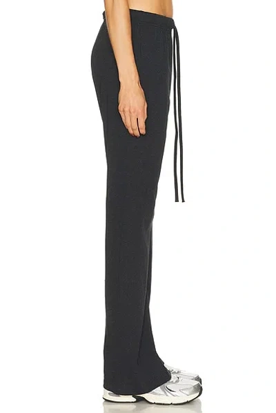 Essentials Flare Pant In Black