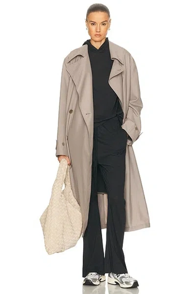 Essentials Flare Pant In Black