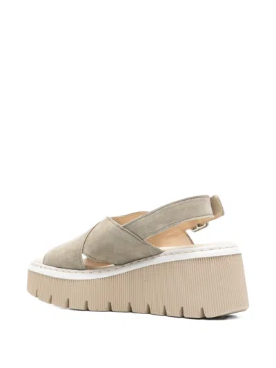 Gabor Cross-over Platform Sandals In Neutral