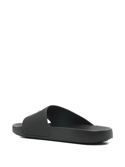 Givenchy Black Sandals With Wide Band And Contrasting Logo Patch In Rubber Man