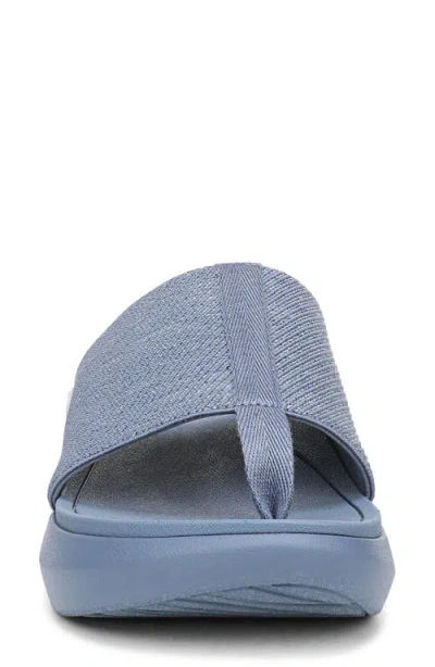 Vionic Aqua Flip Flop In Blue