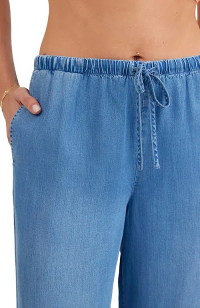 Bella Dahl Pull-on Wide Leg Chambray Pants In Blue