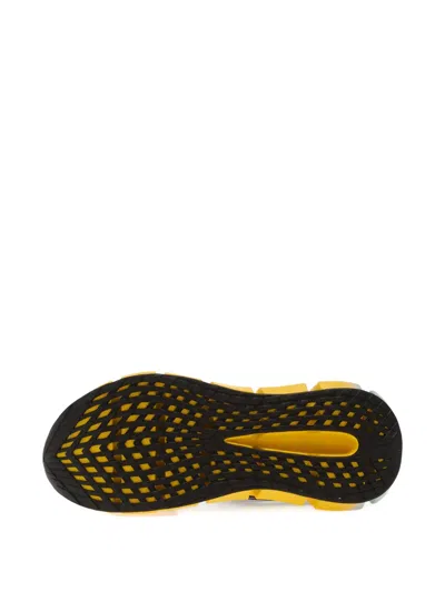 Reebok Floatzig 2 Sneakers In Black