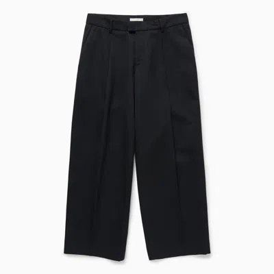 1989 Studio Pleated Chino Trousers With Back Pockets In Black