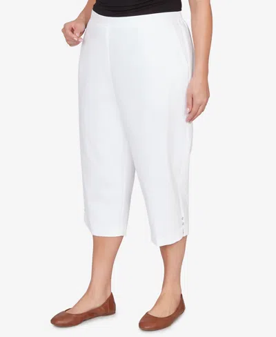 Alfred Dunner Plus Size Classic Solid Twill Button Hem Capri Pants In White