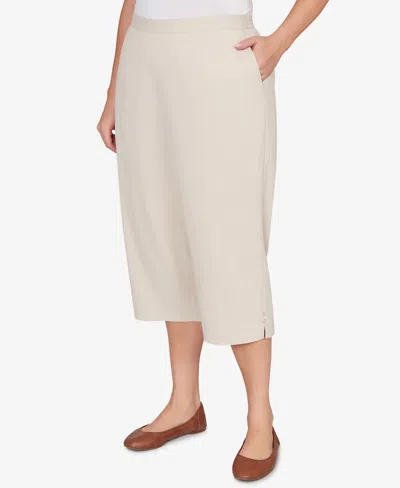 Alfred Dunner Plus Size Classic Solid Twill Button Hem Capri Pants In Neutral