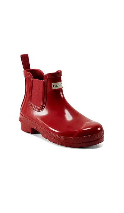 Hunter Original Gloss Waterproof Chelsea Boot In Military Red