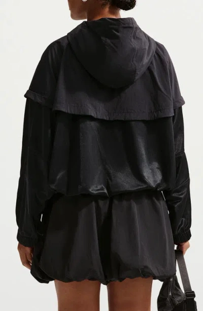 Nike Oversize Windrunner Jacket In Black