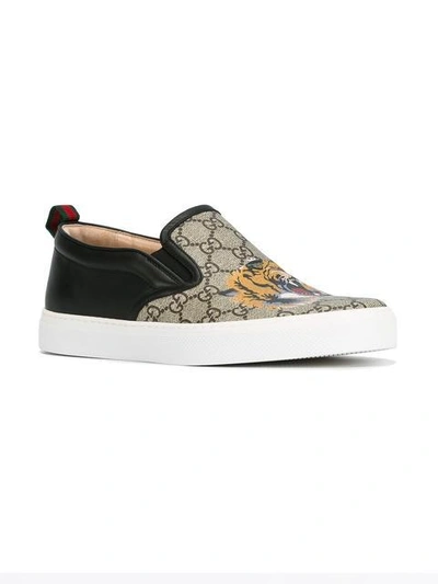 Gucci Gg Supreme Tiger-print Low-top Trainers In Tonal-brown | ModeSens