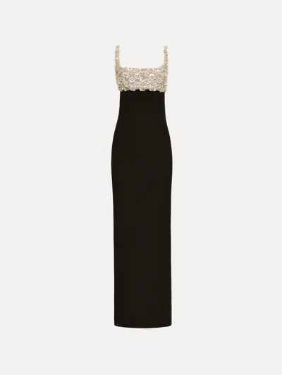 Oscar De La Renta Sleeveless Mother Of Pearl Embroidered Bustier Gown In Metallic