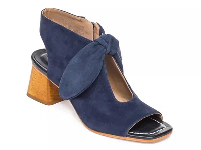 Bernardo Lizzie Suede Knot Zip Sandals In Navy