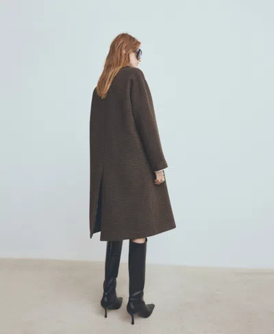 Mango Micro Houndstooth Wool Blend Double Breasted Coat In Brown