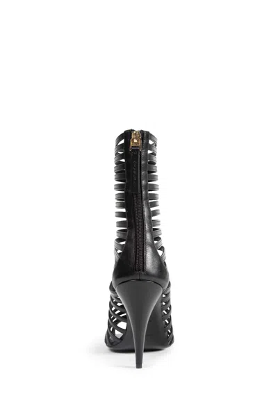 Givenchy Cage Leather Ankle Boots In Black