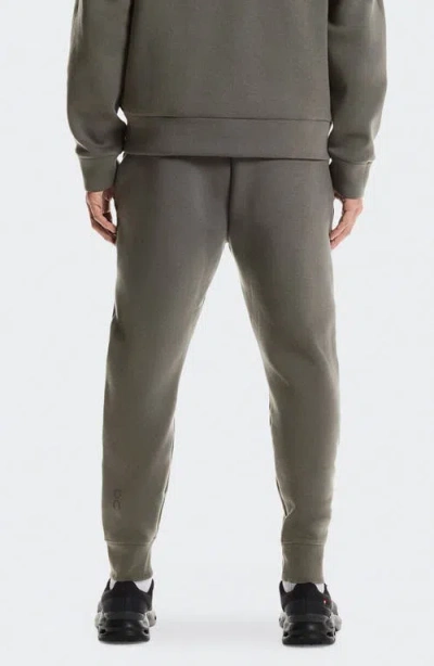 On Focus Tech Joggers O In Green