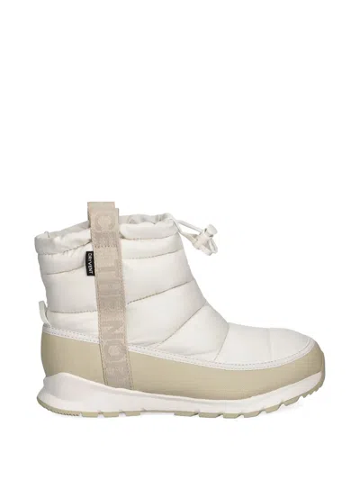 The North Face Quilted Pull-on Boots In White