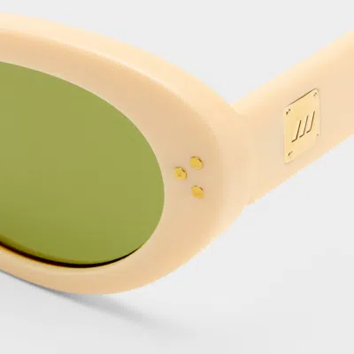 Le Specs Tootsie + In White