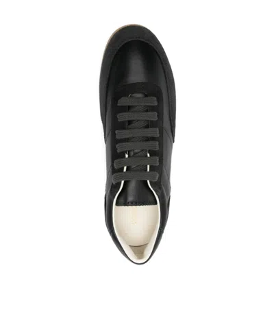 Common Projects Minimal Runner Sneaker In Black
